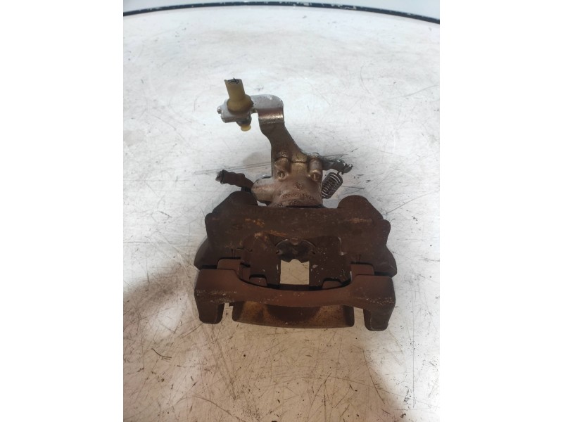 Recambio de pinza freno trasera derecha para toyota auris 1.8 16v cat (híbrido) referencia OEM IAM   