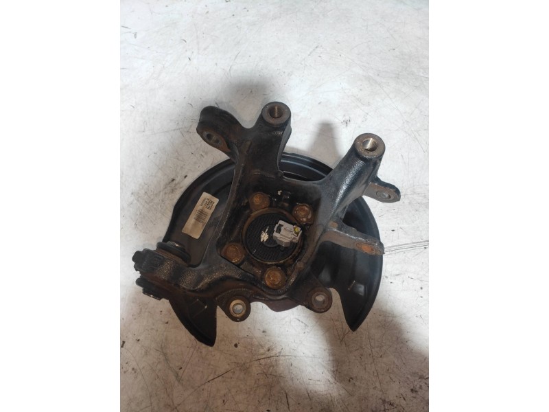 Recambio de mangueta trasera derecha para toyota auris 1.8 16v cat (híbrido) referencia OEM IAM   