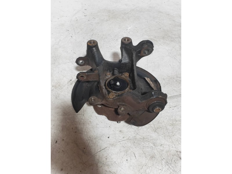 Recambio de mangueta trasera izquierda para toyota auris 1.8 16v cat (híbrido) referencia OEM IAM   