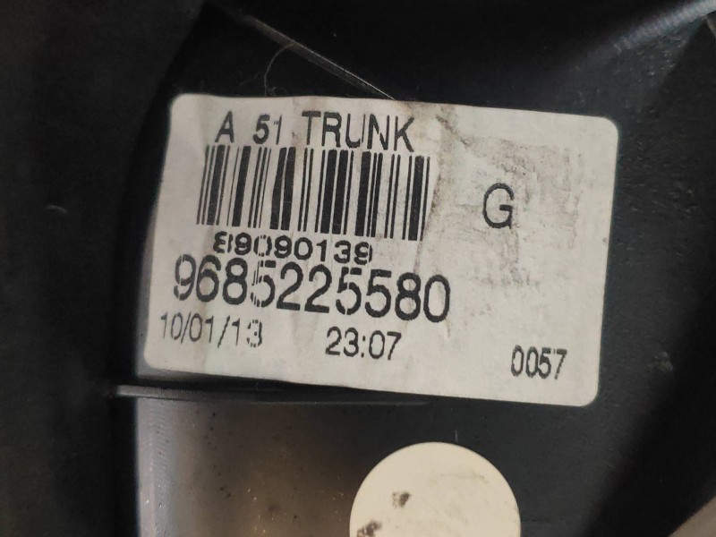 Recambio de piloto trasero izquierdo interior para citroen c3 attraction referencia OEM IAM 9685225580 89090139 