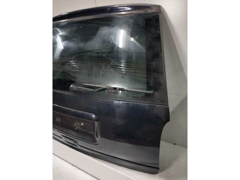 Recambio de porton trasero para chrysler town contry 3.8 referencia OEM IAM   