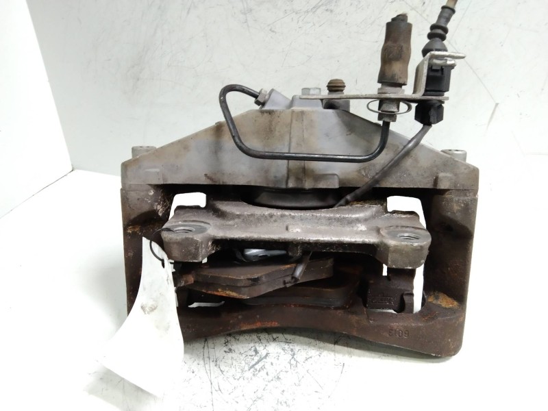Recambio de pinza freno delantera izquierda para audi a6 berlina (4f2) 2.7 tdi referencia OEM IAM   