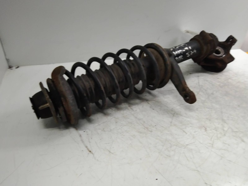 Recambio de mangueta delantera izquierda para citroen ax first d referencia OEM IAM   