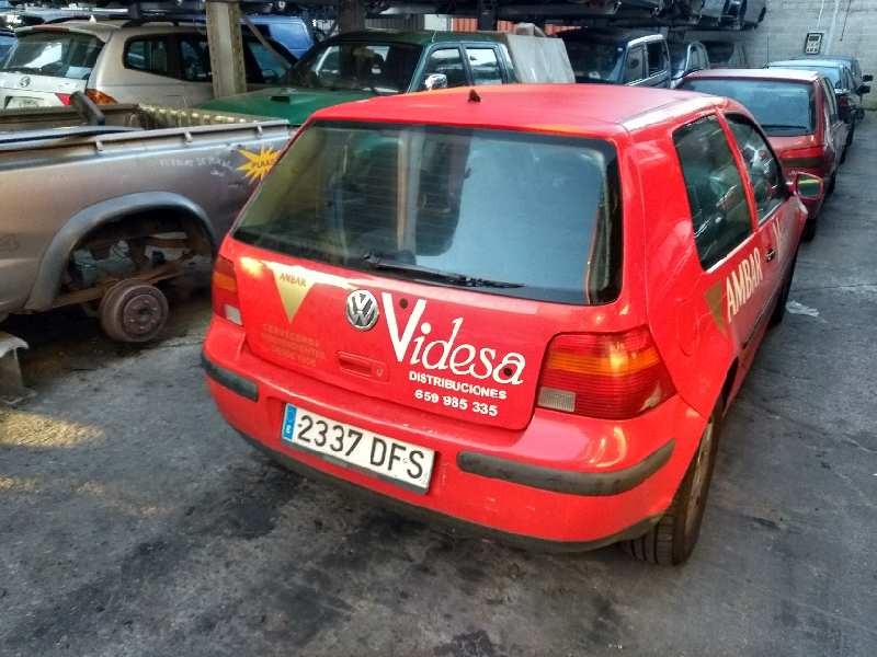 volkswagen golf iv berlina (1j1) del año 2005