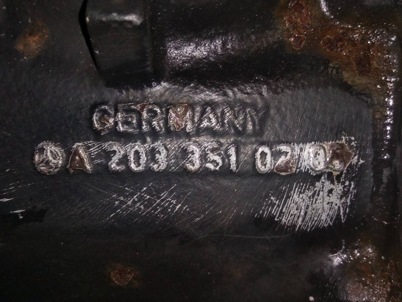 Recambio de diferencial trasero para mercedes clase c (w203) familiar c 180 t compressor (203.246) referencia OEM IAM A203351020