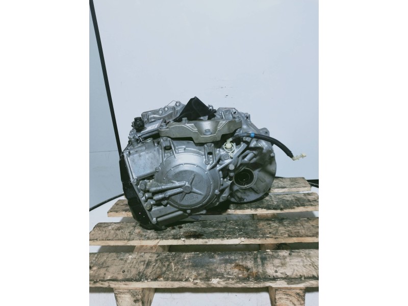 Recambio de caja cambios para volvo v70 familiar kinetic referencia OEM IAM 30751903 TF80SC 07H3831347