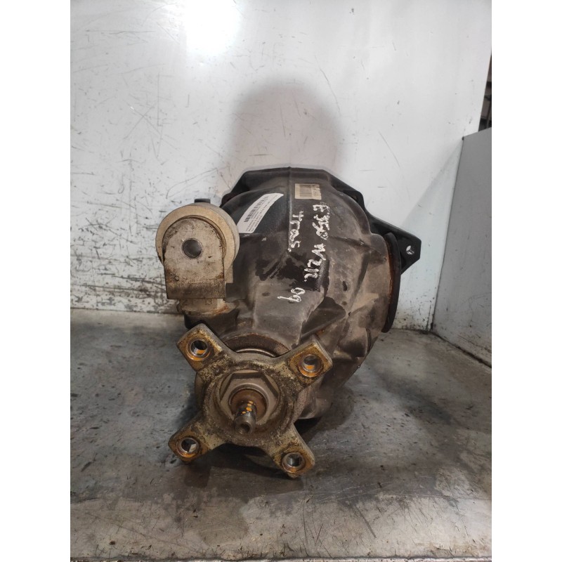 Recambio de diferencial trasero para mercedes clase e (w212) familiar 3.0 cdi cat referencia OEM IAM A2033510705  R = 2.63