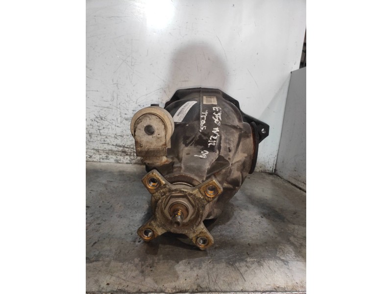 Recambio de diferencial trasero para mercedes clase e (w212) familiar 3.0 cdi cat referencia OEM IAM A2033510705  R = 2.63