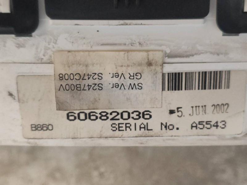 Recambio de cuadro instrumentos para lancia thesis (115) 3.0 v6 24v cae emblema referencia OEM IAM 60682036  