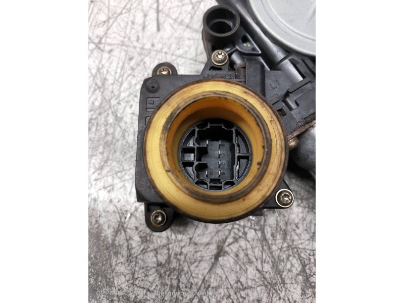 Recambio de elevalunas trasero izquierdo para toyota corolla verso (r1) 2.0 d-4d sol referencia OEM IAM 997249100  5P