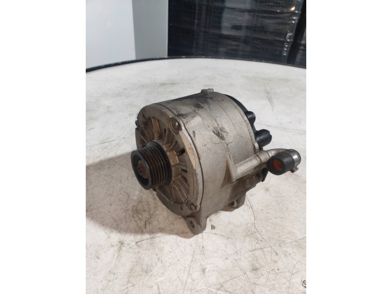 Recambio de alternador para lancia thesis (115) 3.0 v6 24v cae emblema referencia OEM IAM 60667066 10480430 