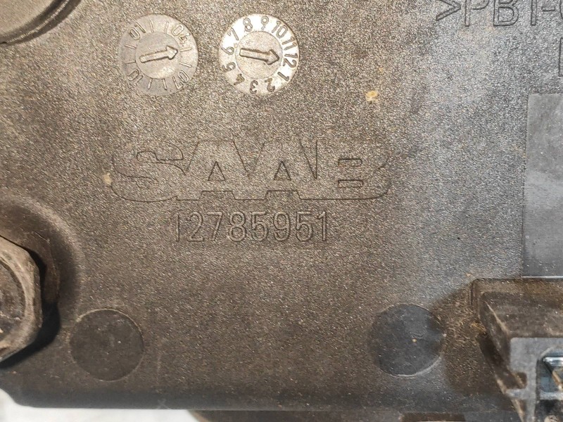 Recambio de faro antiniebla izquierdo para cadillac bls business referencia OEM IAM 12785951  