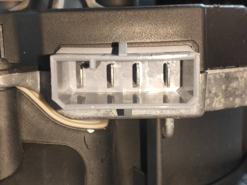 Recambio de motor calefaccion para cadillac bls business referencia OEM IAM 007013E 73421312U 