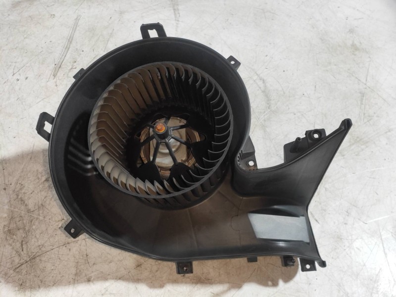 Recambio de motor calefaccion para cadillac bls business referencia OEM IAM 007013E 73421312U 