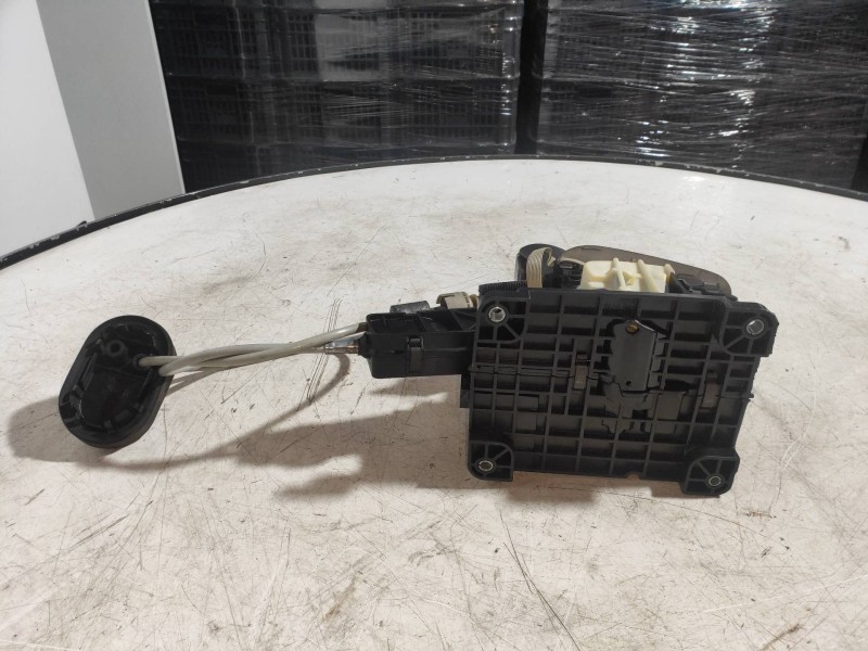 Recambio de palanca cambio para cadillac bls business referencia OEM IAM 55560473AA  