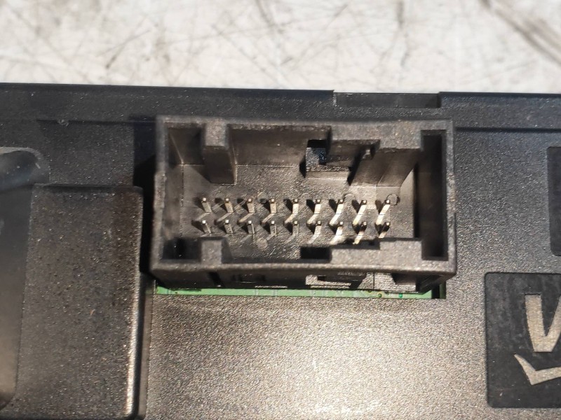 Recambio de mando calefaccion / aire acondicionado para cadillac bls business referencia OEM IAM 12770201 69870010 