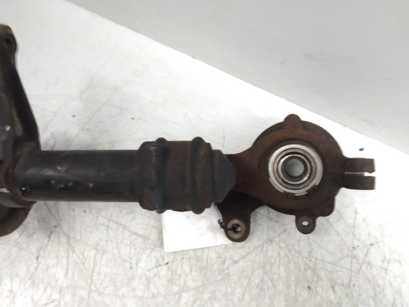 Recambio de mangueta delantera derecha para citroen ax 1.1 referencia OEM IAM   