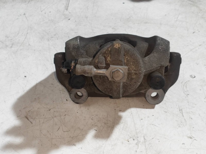 Recambio de pinza freno delantera izquierda para cadillac bls business referencia OEM IAM   
