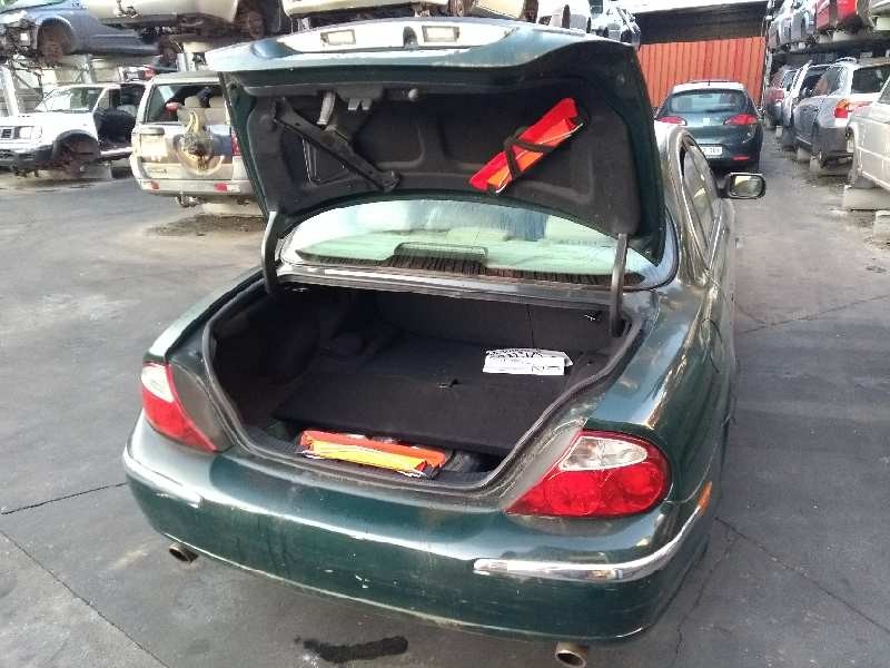jaguar s-type del año 2000