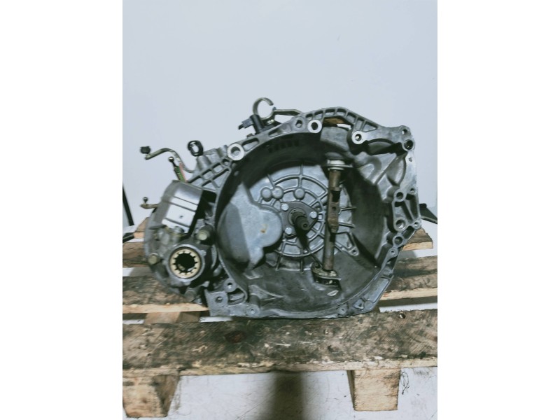 Recambio de caja cambios para citroen xantia berlina 1.9 td exclusive referencia OEM IAM 20TB98 0136433B 