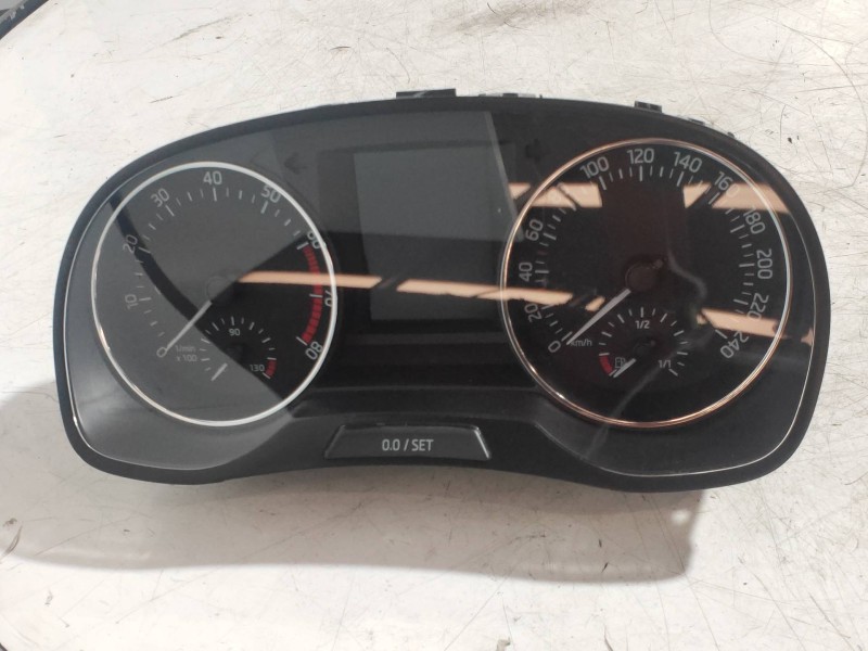 Recambio de cuadro instrumentos para skoda fabia like referencia OEM IAM 6V0920740C A2C13557700 