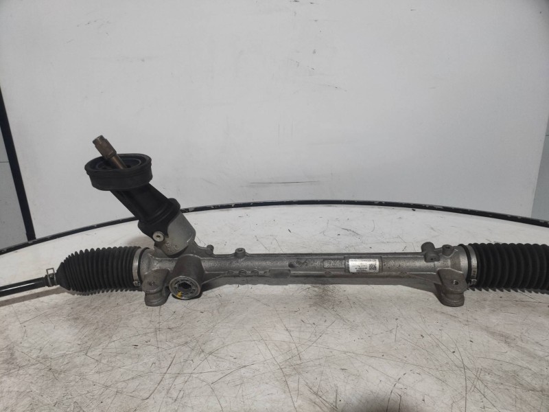 Recambio de cremallera direccion para skoda fabia like referencia OEM IAM 6C1423058E 76050596 6900003928