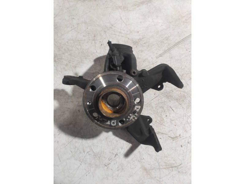 Recambio de mangueta delantera derecha para skoda fabia like referencia OEM IAM   