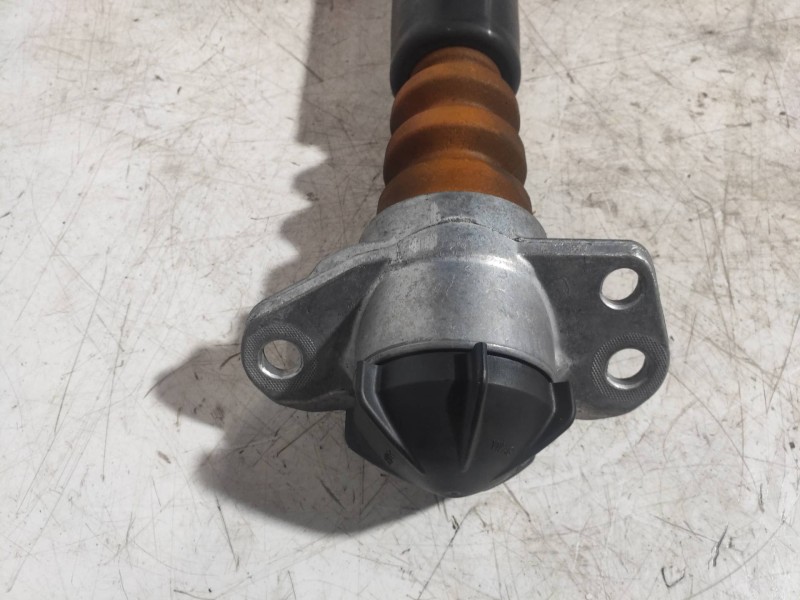 Recambio de amortiguador trasero derecho para skoda fabia like referencia OEM IAM 6C0513025AK  