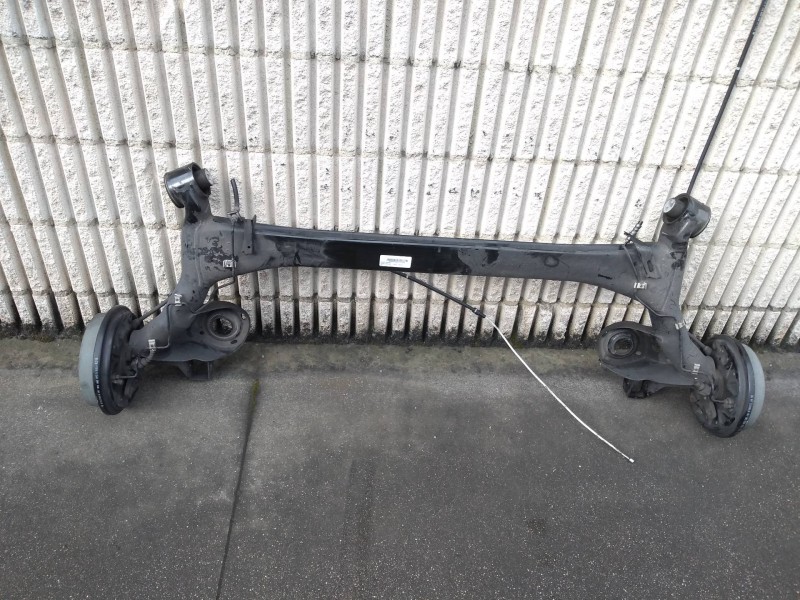 Recambio de puente trasero para skoda fabia like referencia OEM IAM   TAMBOR / ABS