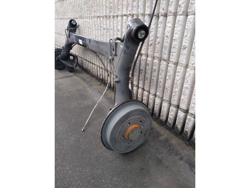 Recambio de puente trasero para skoda fabia like referencia OEM IAM   TAMBOR / ABS