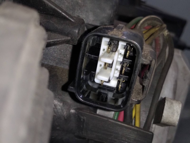 Recambio de faro derecho para subaru legacy familiar/outback b13 (bp) 2.0 diesel cat referencia OEM IAM   