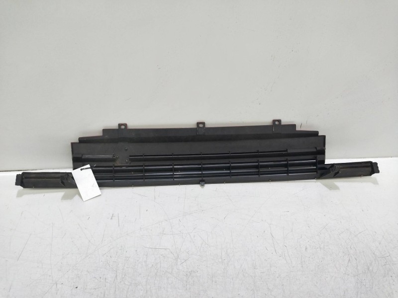 Recambio de rejilla delantera para renault 5 (b/c40) 1.1 referencia OEM IAM   