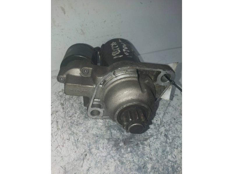 Recambio de motor arranque para seat ibiza (6l1) cupra referencia OEM IAM 001121008 BOSCH 