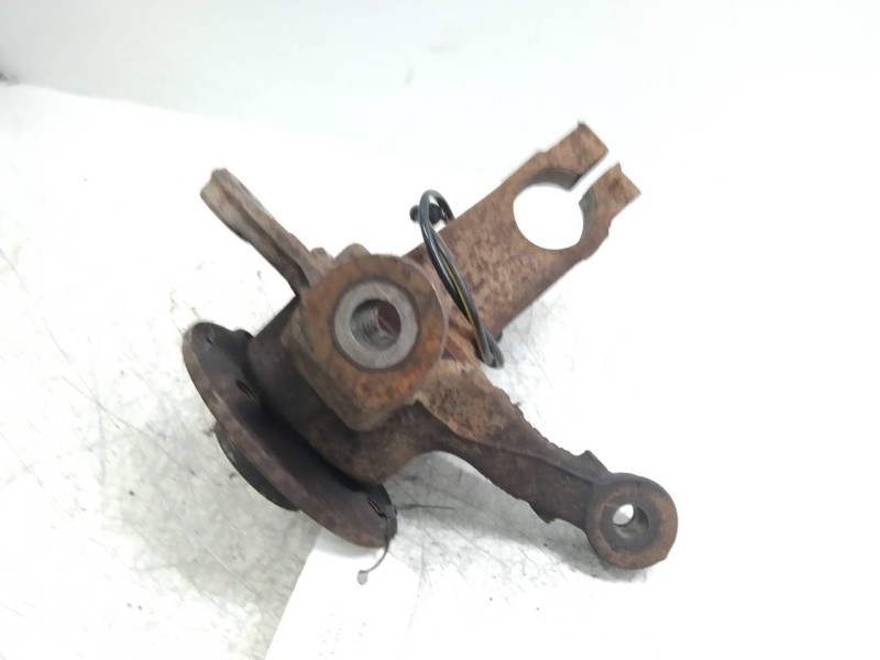 Recambio de mangueta delantera derecha para citroen c1 1.0 cat (384f) referencia OEM IAM   