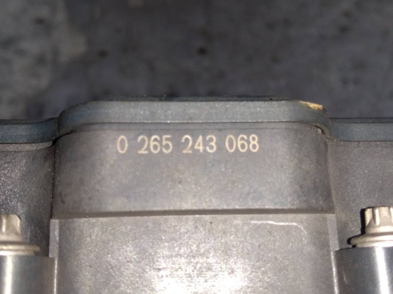 Recambio de abs para mercedes sprinterii caja cerrada (desde 01.06) 210/213/216 cdi (906.611/613) referencia OEM IAM A9069009001