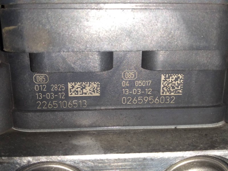 Recambio de abs para mercedes sprinterii caja cerrada (desde 01.06) 210/213/216 cdi (906.611/613) referencia OEM IAM A9069009001