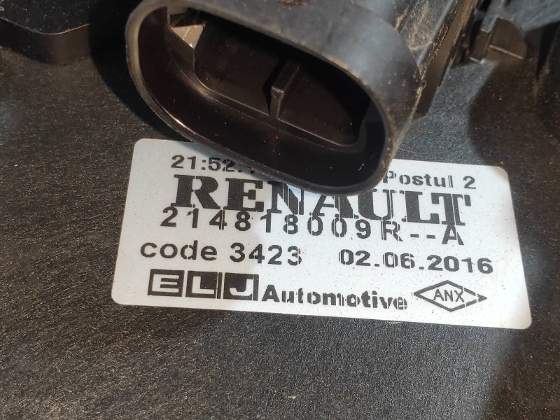 Recambio de electroventilador para renault clio iv limited referencia OEM IAM 214818009R  
