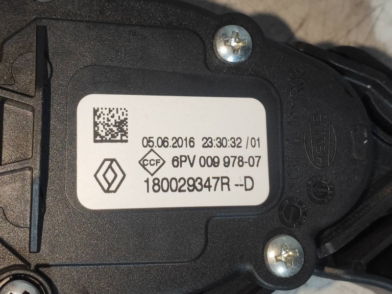 Recambio de potenciometro pedal para renault clio iv limited referencia OEM IAM 180029347R 6PV00997807 