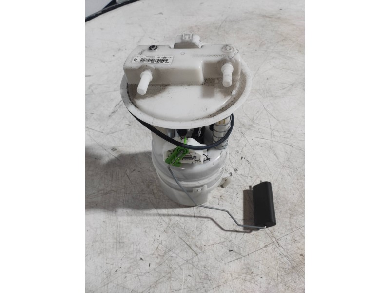 Recambio de bomba combustible para renault clio iv limited referencia OEM IAM 170114543R 100102277 