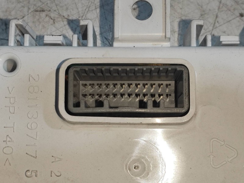 Recambio de modulo electronico para renault clio iv limited referencia OEM IAM 283467937R NS2573584900 