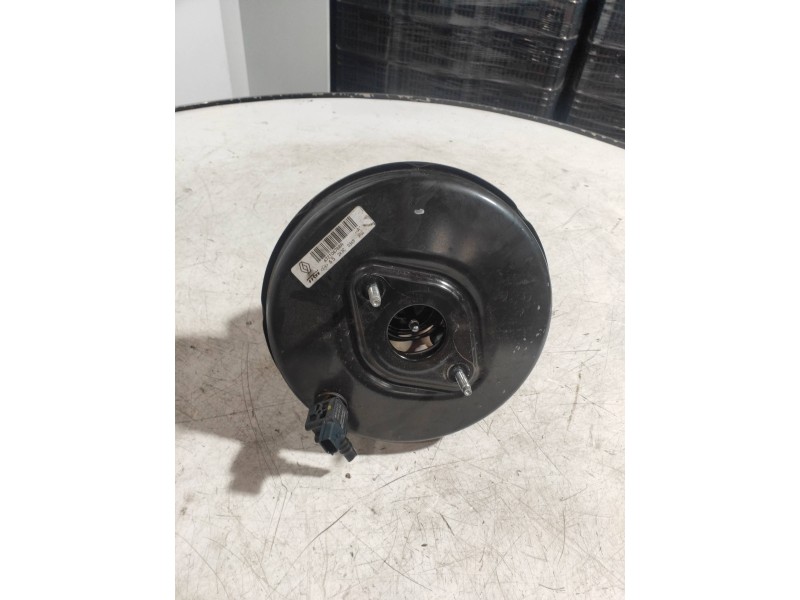 Recambio de servofreno para renault clio iv limited referencia OEM IAM 472104788R  