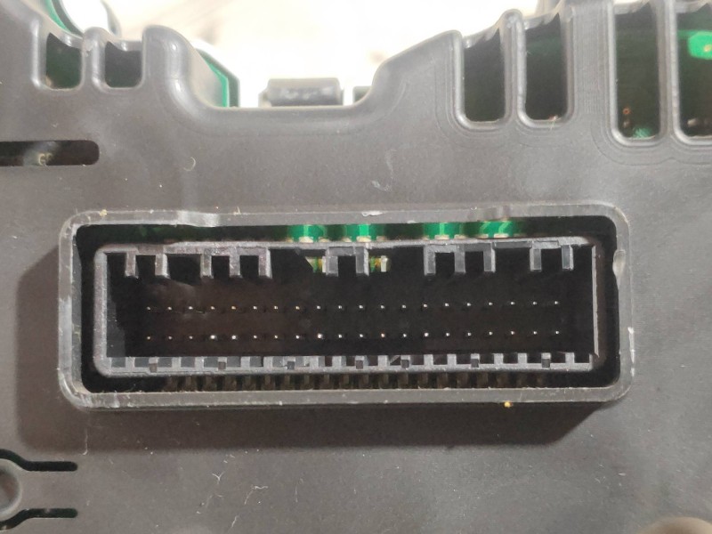 Recambio de cuadro instrumentos para kia rio 1.2 cat referencia OEM IAM 940331W810  