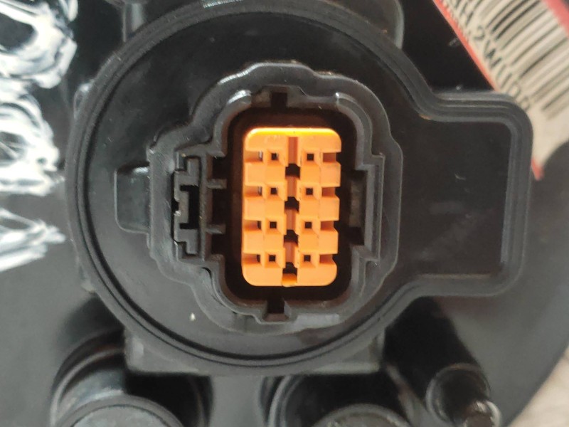 Recambio de retrovisor derecho para kia rio 1.2 cat referencia OEM IAM   ELECTRICO