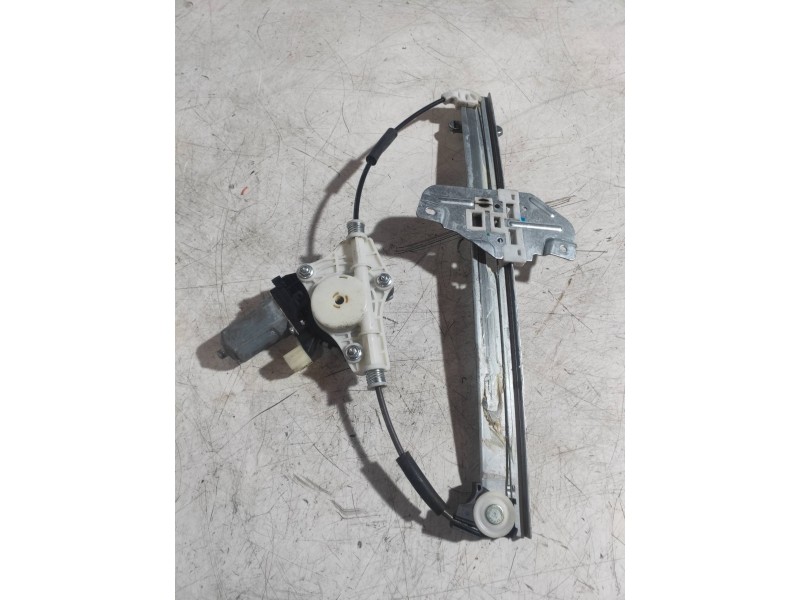 Recambio de elevalunas trasero derecho para kia rio 1.2 cat referencia OEM IAM 834601W000 DH2621005380 