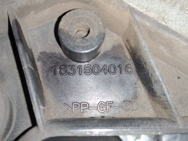 Recambio de electroventilador para peugeot 407 referencia OEM IAM 1831504016  