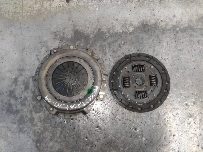 Recambio de kit embrague para peugeot 206+ básico referencia OEM IAM 318024810  