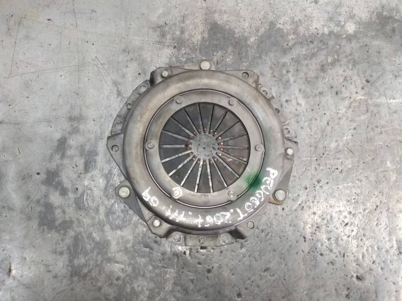 Recambio de kit embrague para peugeot 206+ básico referencia OEM IAM 318024810  