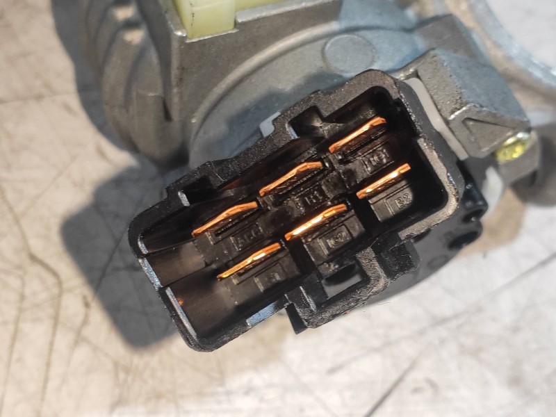 Recambio de conmutador de arranque para kia rio 1.2 cat referencia OEM IAM   