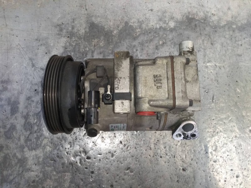 Recambio de compresor aire acondicionado para hyundai i30 classic referencia OEM IAM F500AN8CA04  