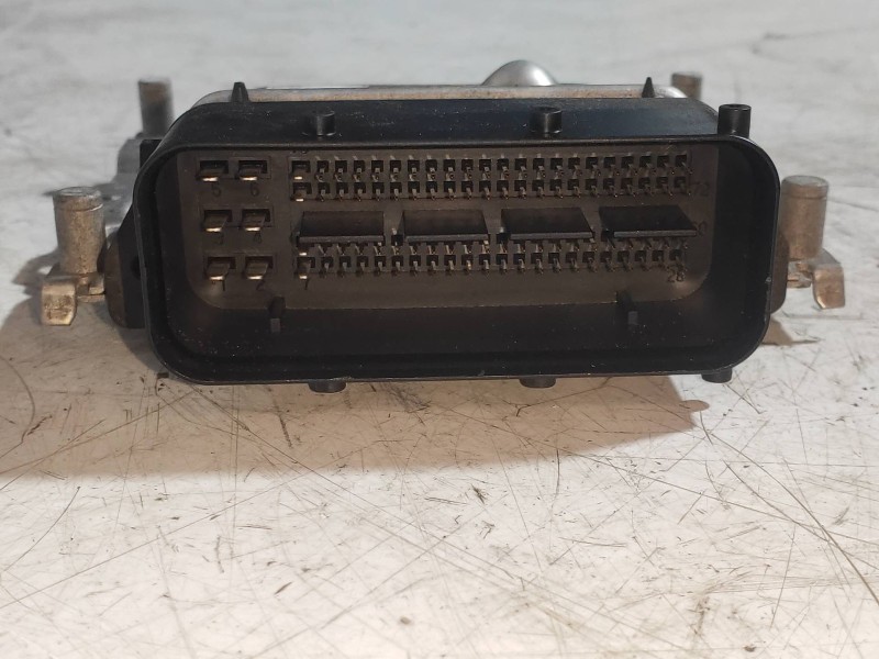 Recambio de centralita motor uce para kia rio 1.2 cat referencia OEM IAM 9001140988 3911703001 8724250701